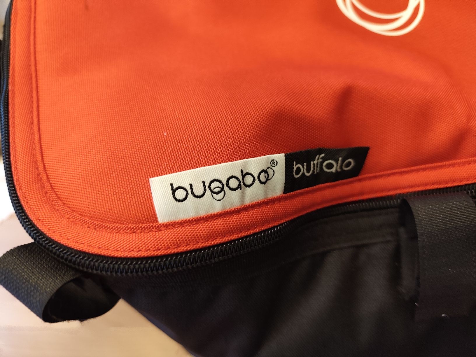 Bugaboo Carrozzine: Bugaboo Buffalo Liegewanne rot – Usato da Meinisberg venduto da Destiny1972 1