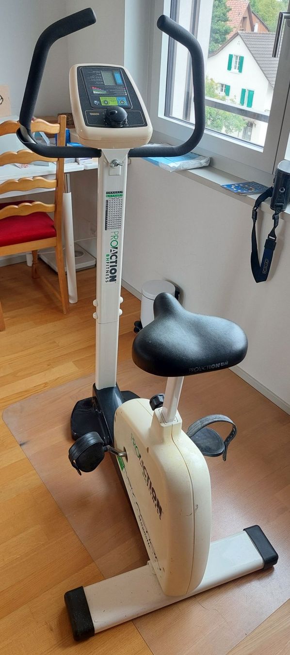 Hometrainer: Hometrainer Pro Action – Gebraucht aus Untersiggenthal von Dani1104 1