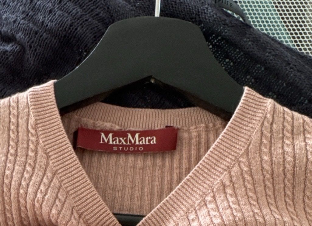Max Mara Pulls & Sweat-shirts: Wunderschöner Feinstrick-Pullover Max Mara Studio, Gr. S – Neuf (Voir description) à Baar par Jjanet 2