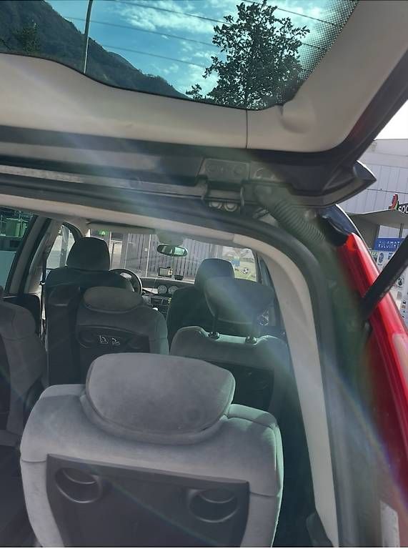 Autos: Citroen C8 , 7 posti , anno 2006 , cambio automatico  – D'occasion à giubiasco par gigi082 2