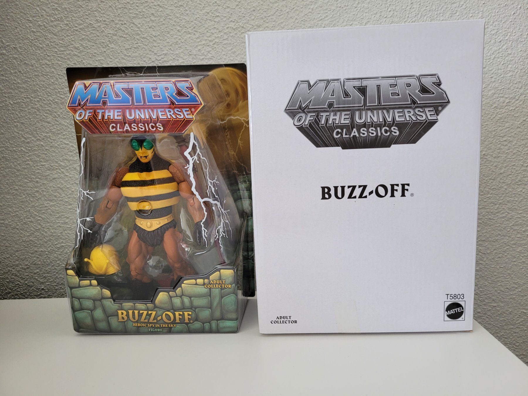 Statuette: Buzz-Off (MOTUC) - 2010 – Nuovo e nell'imballaggio originale da Schneisingen venduto da jordan60078