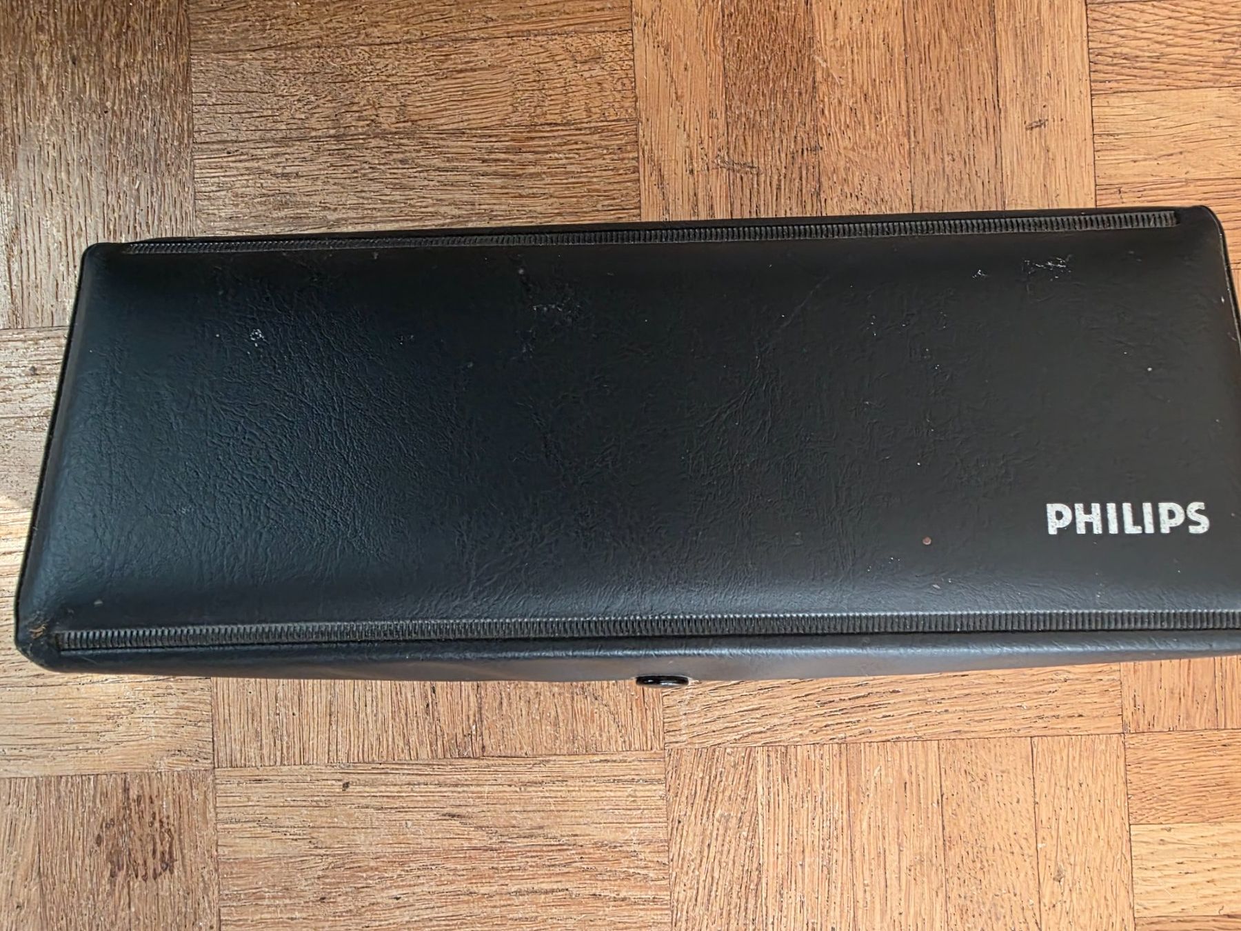 Philips Microfoni: Microphon sehr gut von Philips mit 3 Pol Din oder Jack 6,3mm – Usato da Grosswangen venduto da Bitubo 1