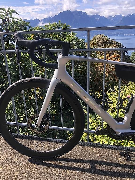 Cube Biciclette: Cube Agree SLT – Usato da Montreux venduto da bgarnier 1