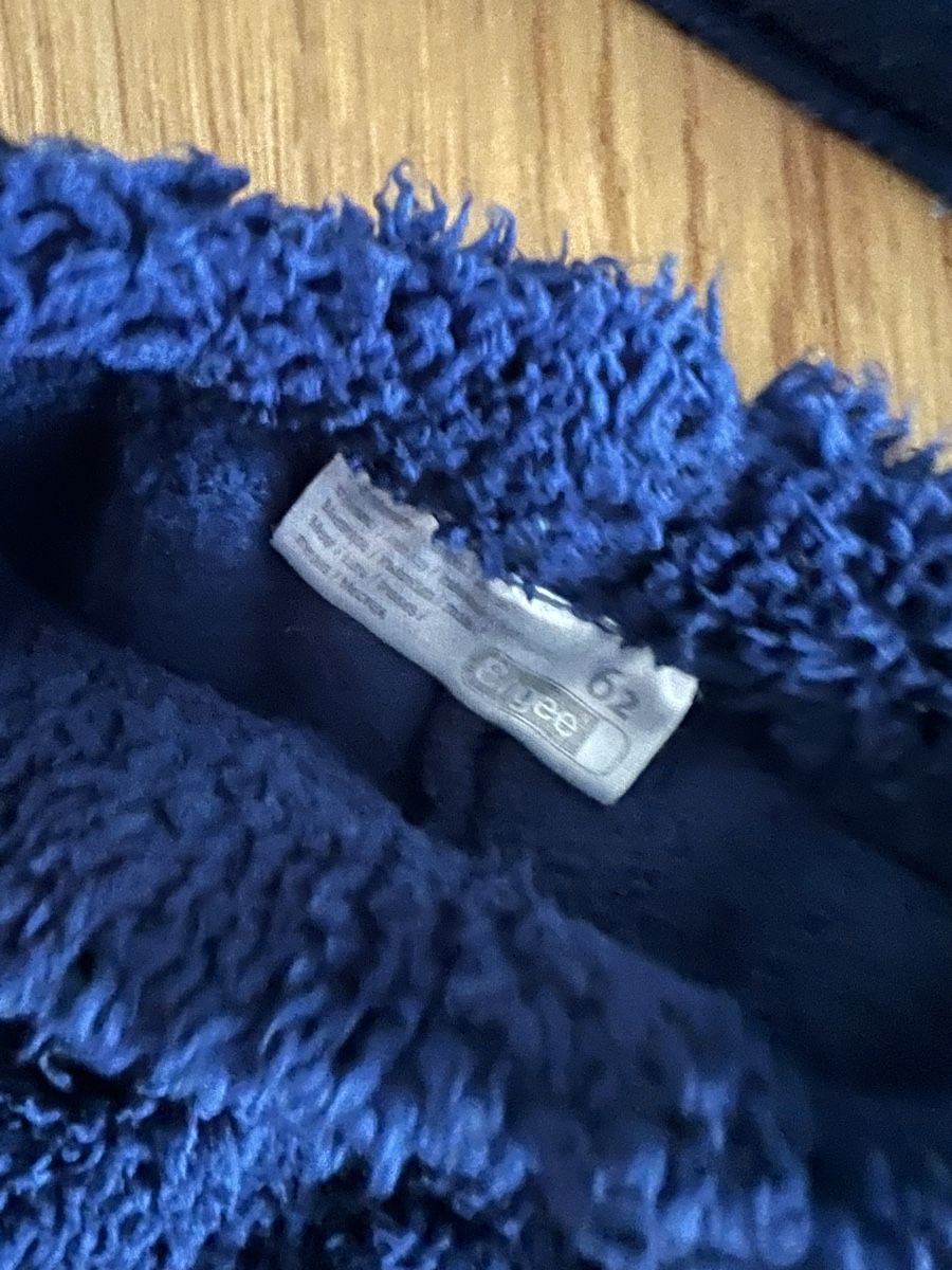 Lotti & Set di vestiti: Winter Set Gr. 62 mit Mütze, Pullover und Hose. Top! – Usato da Neerach venduto da priWalker93 1