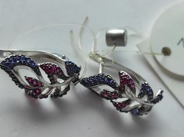 boucles d oreille en Ag 925 avec des zircones et agates