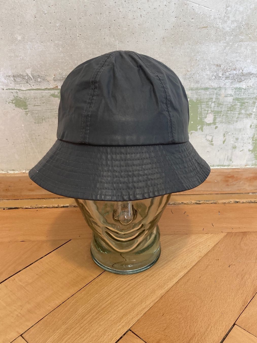 Nike Hüte, Mützen & Caps: Vintage Y2K Nike Wax Hat – Gebraucht aus Zürich von le_souk