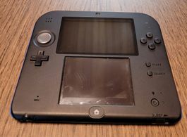 Nintendo 2DS–Schwarz/Blau–Getestet & Einwandfrei
