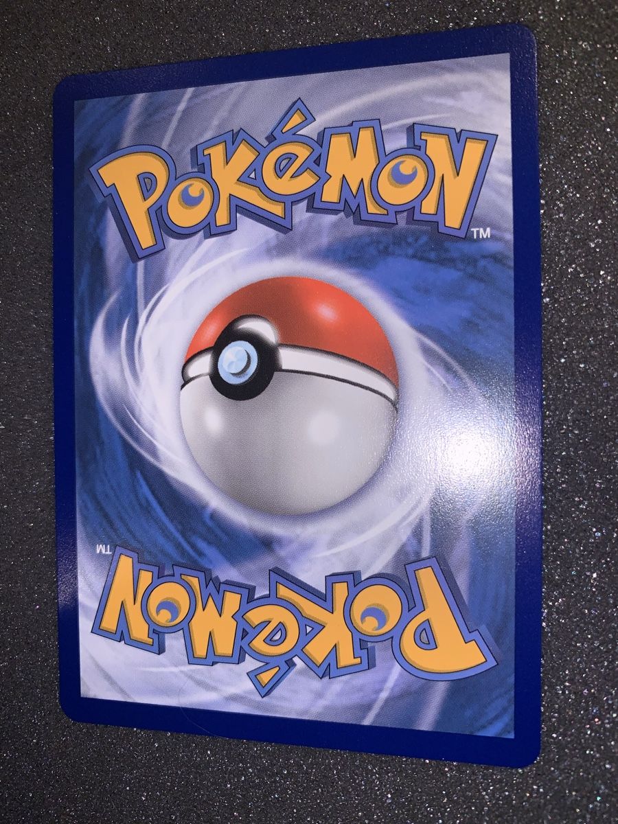 Pokémon Carte collezionabili: Charizard VMAX 020/189  – Usato da Bironico venduto da ars_z6lb 7