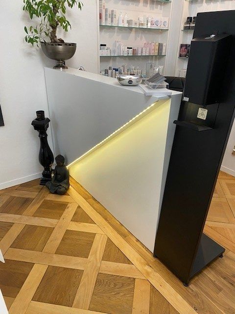 PureDiCo Desinfektionsständer Kabellos - Touchless Mit Sensor