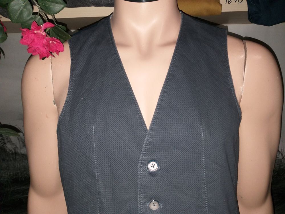 Gilet & Giacche: Gilet / Weste BUGATTI  Taille / Grosse 46 (S)....... – Usato da Cossonay-ville venduto da Super-Price-Quality 1