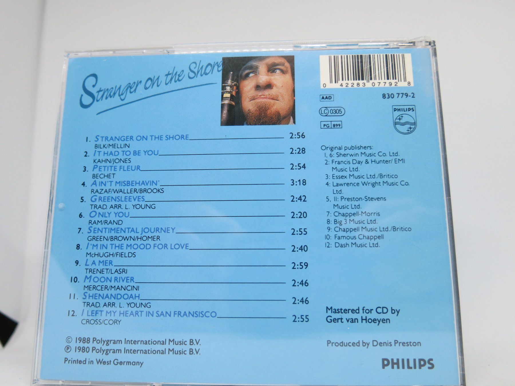 CD: Mr. Acker Bilk + Leon Young String C - Stranger On The Shore – Usato da Ernetschwil venduto da luisvonerni 2