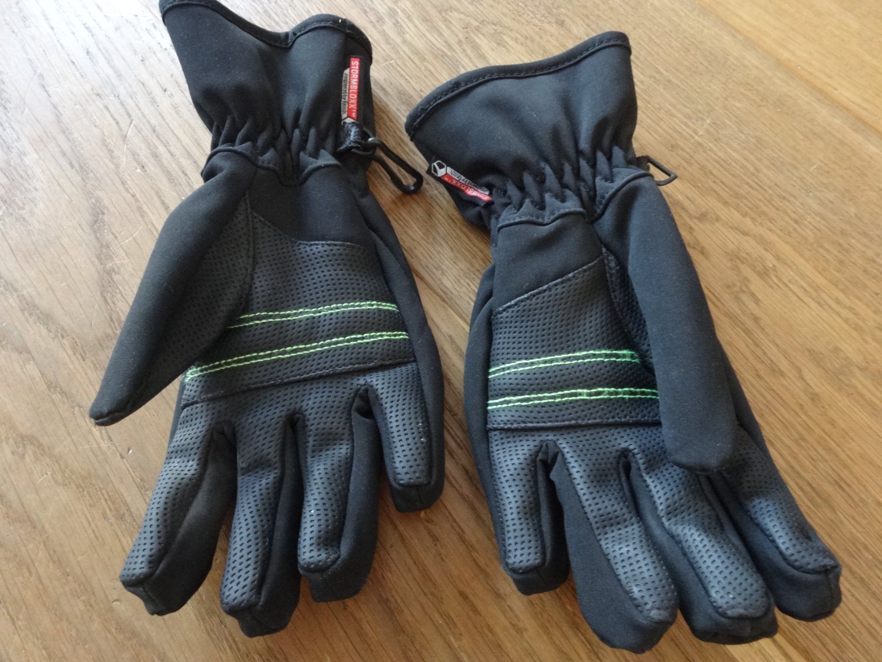 Reusch Kinderhandschuhe: Handschuhe – Neu (gemäss Beschreibung) aus Granges-Paccot von Fwaeber 1