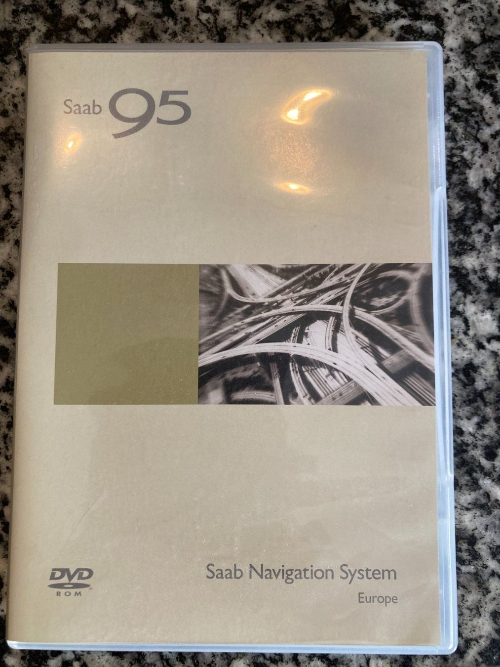Tutti i DVDs: SAAB 95 Navigations DVD Box mit Anleitungen – Nuovo (secondo la descrizione) da Heimberg venduto da Mehrwertdienst