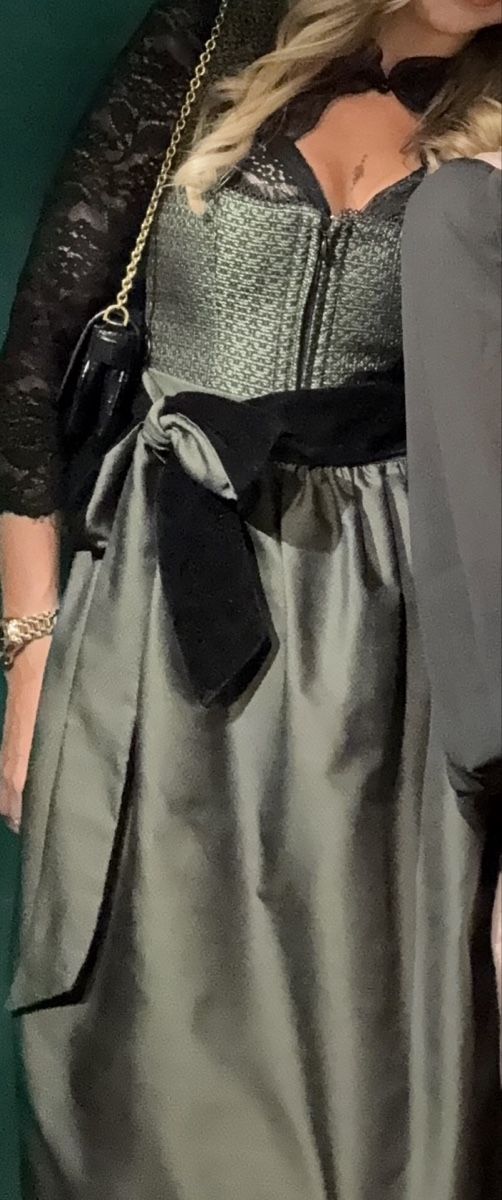Krüger Robes: Dirndl Grösse 36 – D'occasion à Zürich par kh.alini77 1