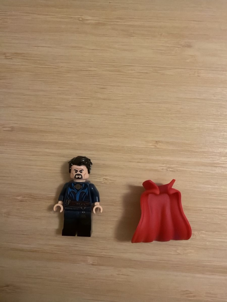 Lego Jeux de construction: Lego Marvel: Dr. Strange Minifigur mit Umhang – Neuf (Voir description) à St. Gallen par LennysBricks