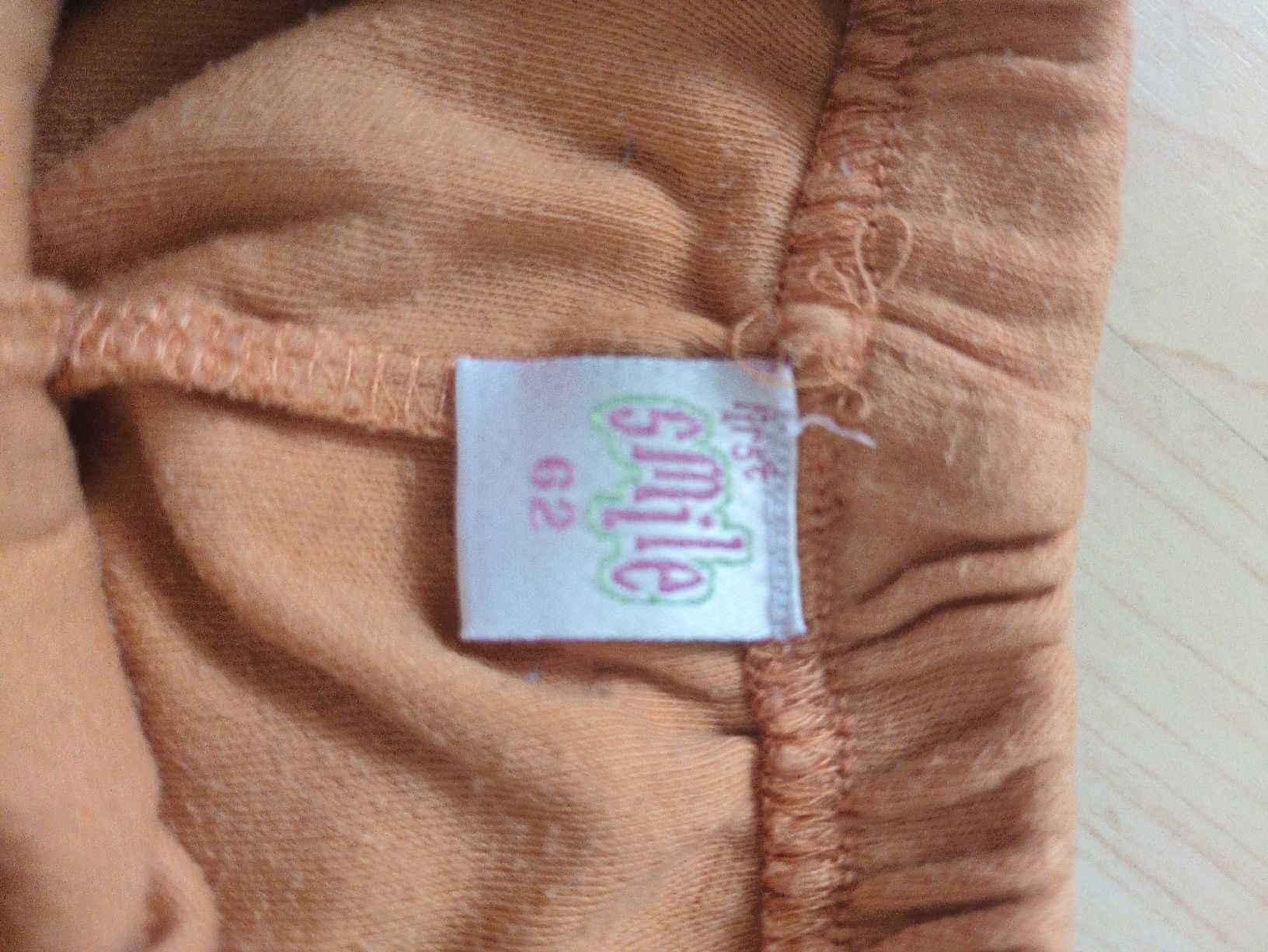Pantaloni: kurze Hose – Usato da Lengnau Ag venduto da Mona_03 2