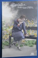 Romantische Vintage Postkarte, Frau "Verlassen" mit Spruch