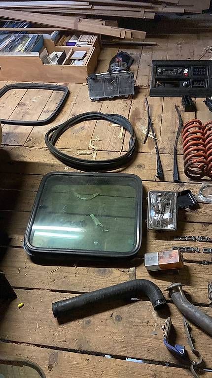 Tutti pezzi di ricambio auto: Ford econoline van v8 1988 teile – Usato da Ebnat-Kappel venduto da mic_2pwc 2