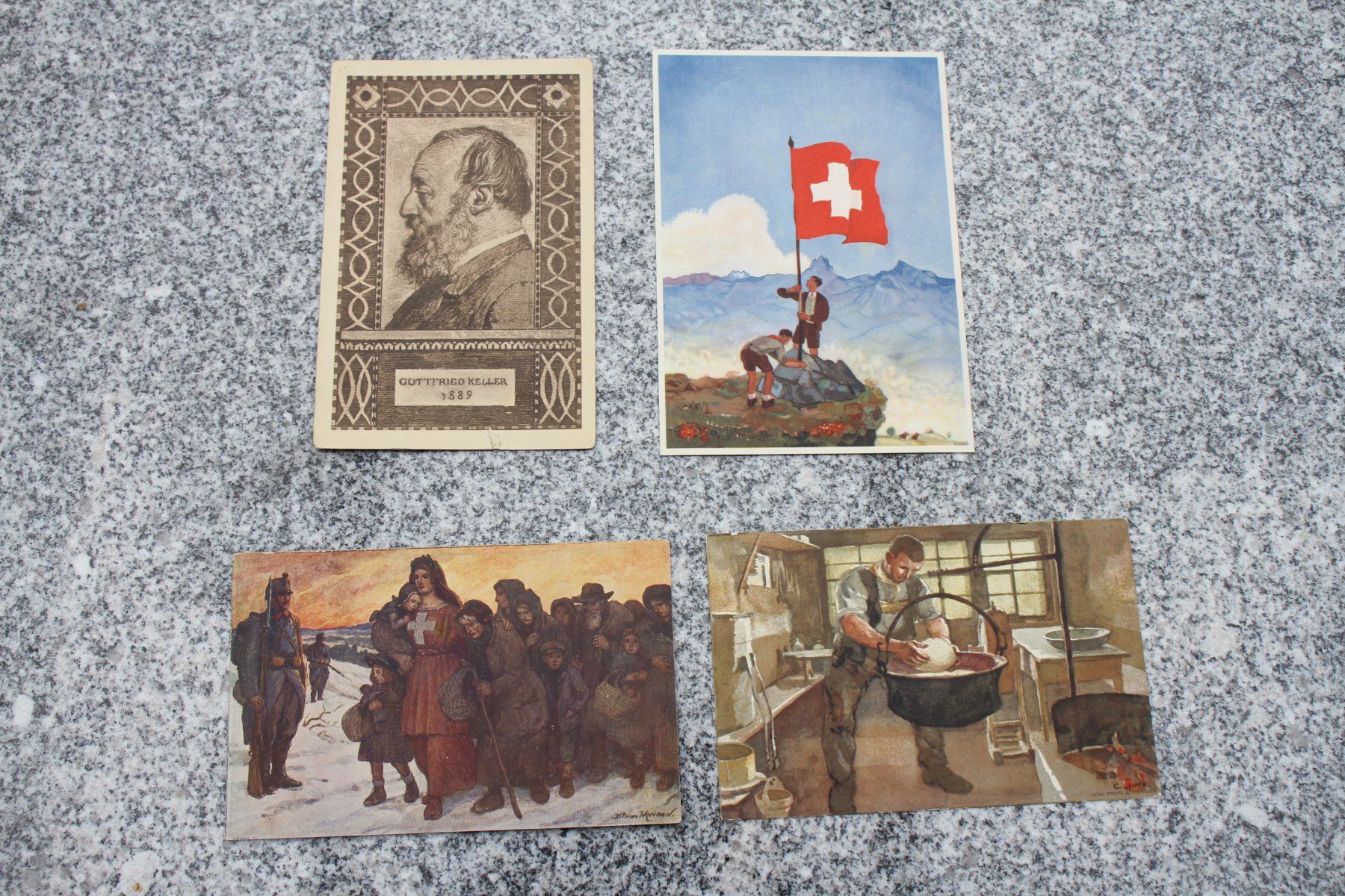 Tous les timbres: 4 Bundesfeierkarten – D'occasion à Interlaken par Strokkur