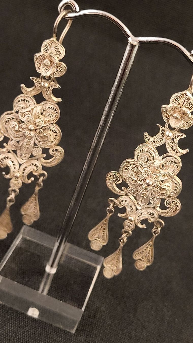 Orecchini pendenti & Orecchini a lobo: Filigrane Ohrhänger TRACHTENSCHMUCK – Usato da Basel venduto da spinne02 1