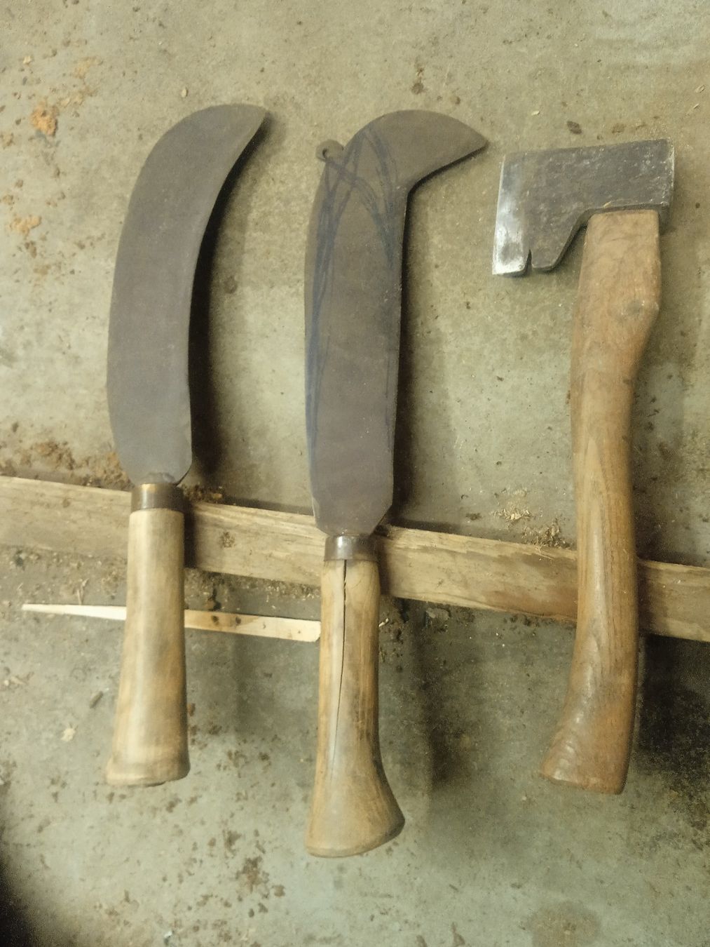 Tous les outils: Gertel, Halbbeil, Zimmermannsbeil – D'occasion à Arbon par hefu02 1