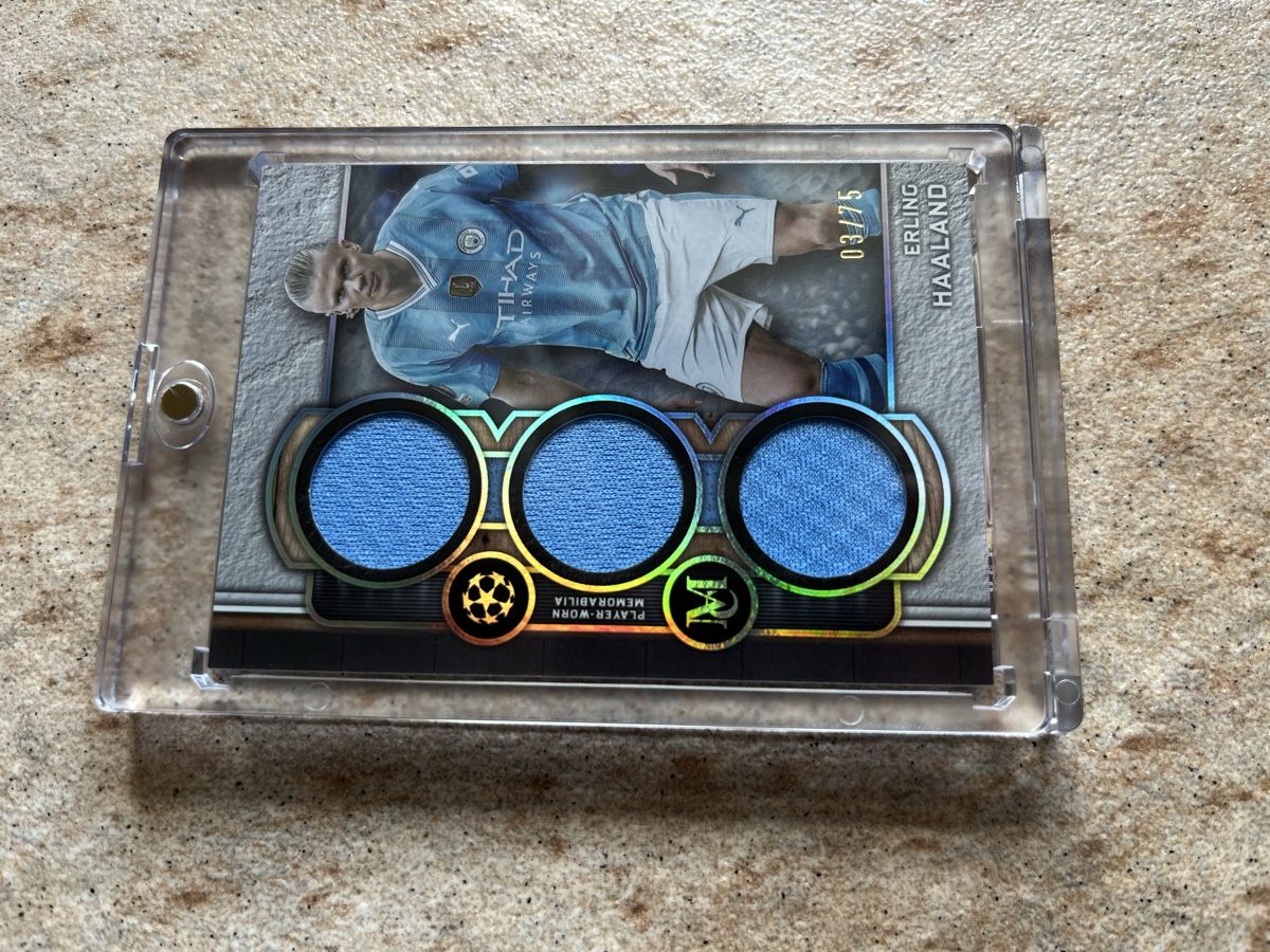 Topps Carte collezionabili: Erling Haaland Triple Patch /75 RARE – Usato da Moudon venduto da AndreSR89 1