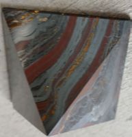 Tigerauge Pyramide - Edles Sammlerstück - Dekoration