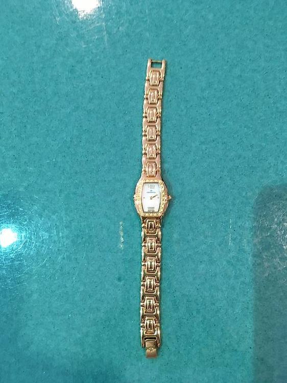 Orologi: Vends trés belle montre femme en or plaqué – Usato da Crans VS venduto da cei_qws7 3
