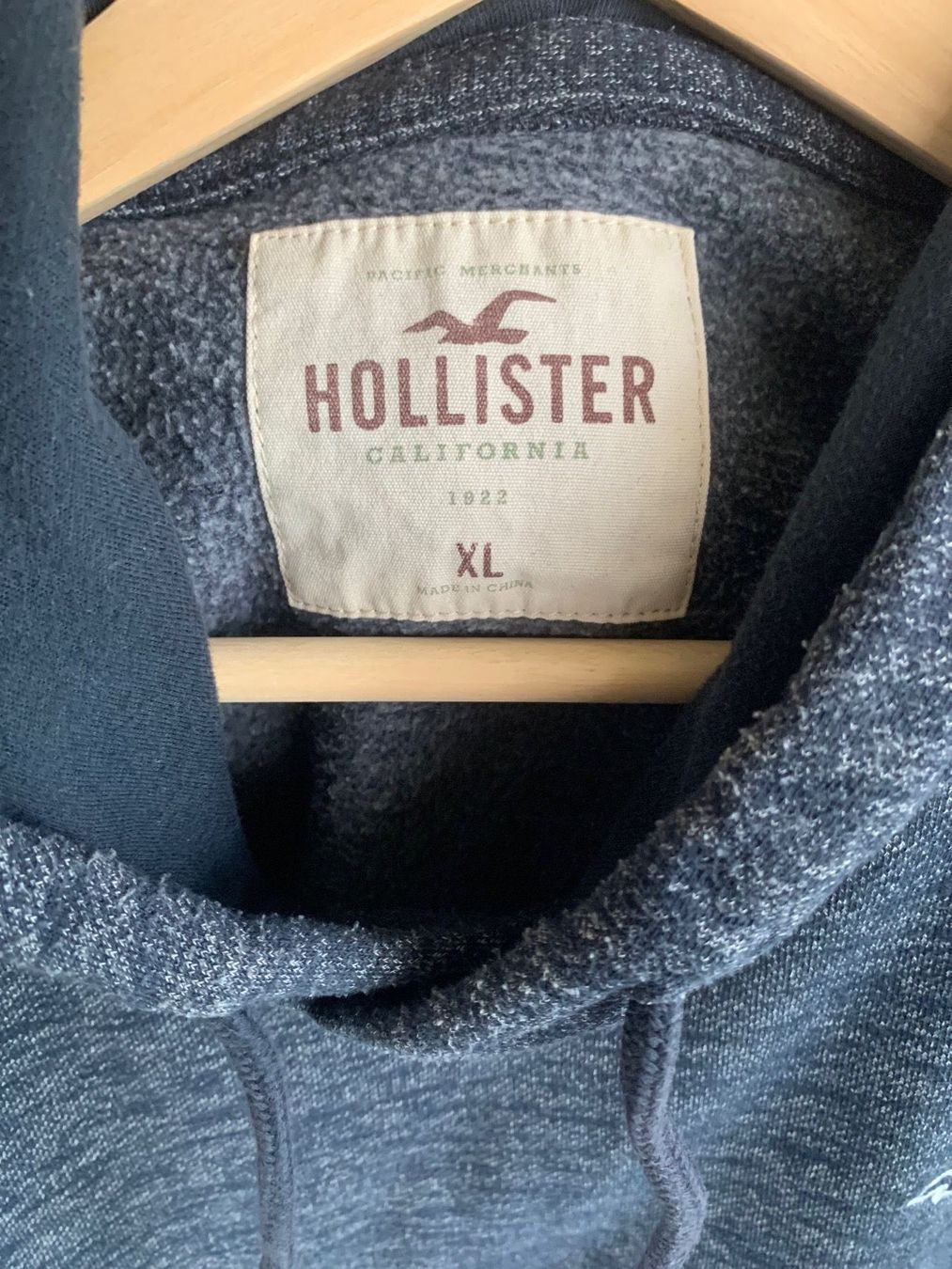 Pullover & Sweatshirts: Hollister Hoody – Gebraucht aus Langenthal von Ginli28 1