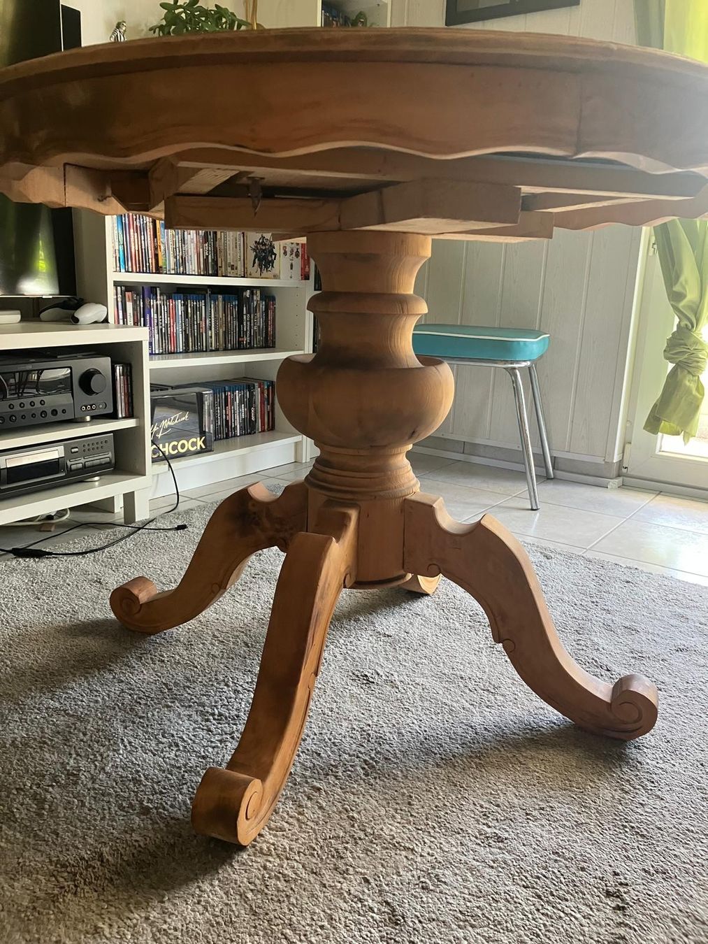 Tische: jolie table vintage – Gebraucht aus Prangins von DirtyHarry77 5
