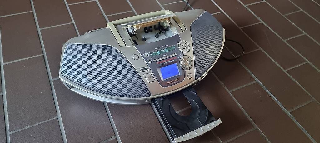 Lecteur multimedia & Streamer: CD + Kasettenplayer – D'occasion à Baden par nozzle