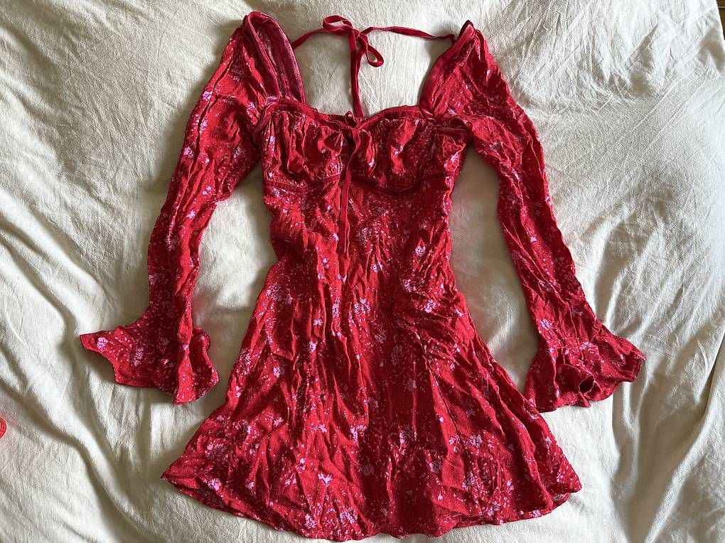 Kleider: Free People Small Dress/Kleid – Gebraucht aus Zürich von car_v988