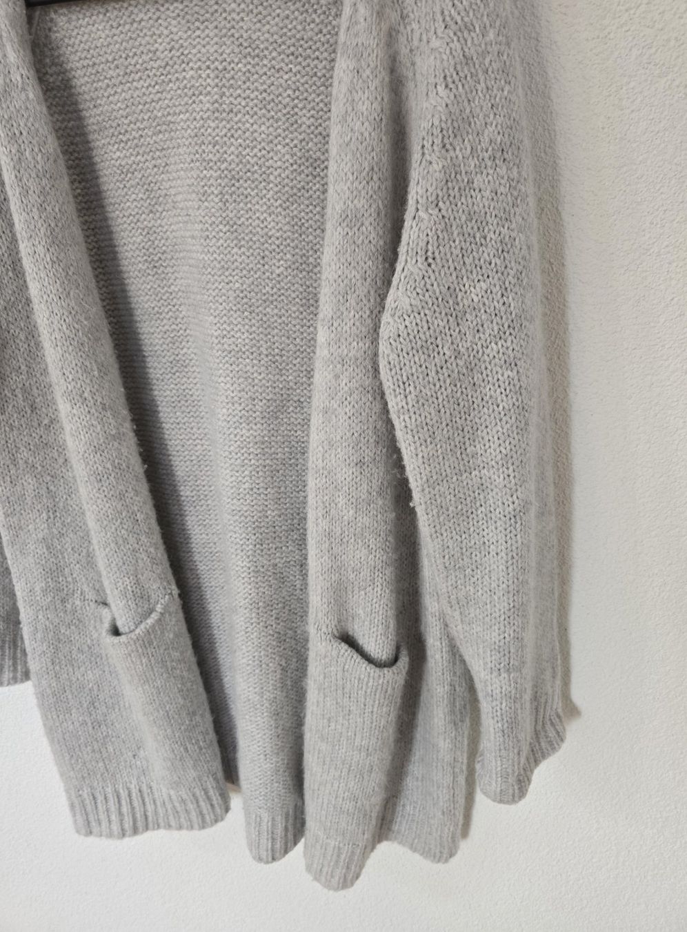 Vero Moda Giacche: Vero Moda Damen Strickjacke Cardigan Grösse M hellgrau – Usato da Oetwil an der Limmat venduto da dhantal 5
