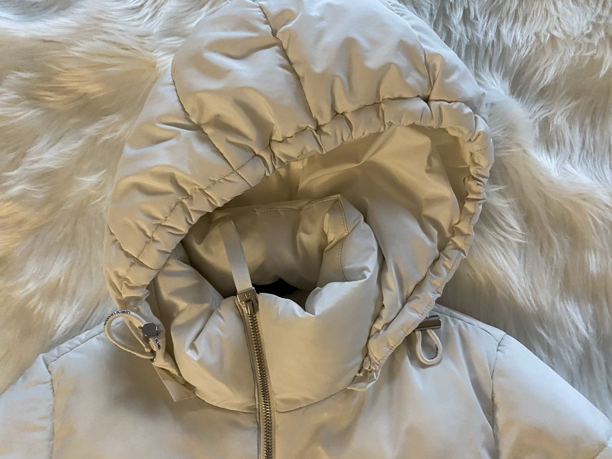 Calvin Klein Jacken: Winterjacke Calvin Klein XL Ivory – Gebraucht aus Duebendorf von Alexandertreyer 6