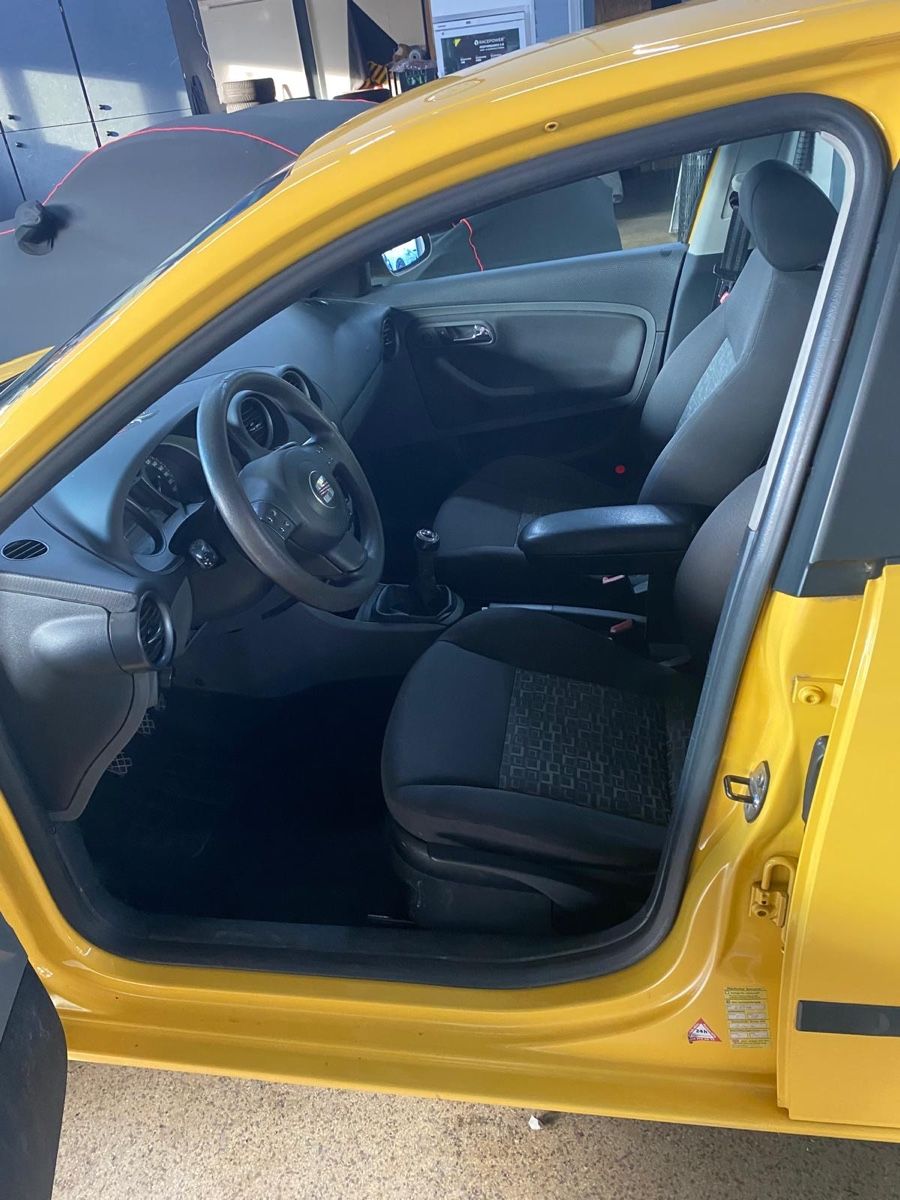 Seat Automobili: Seat Ibiza  – Usato da Rebstein venduto da Mezzoparts 4