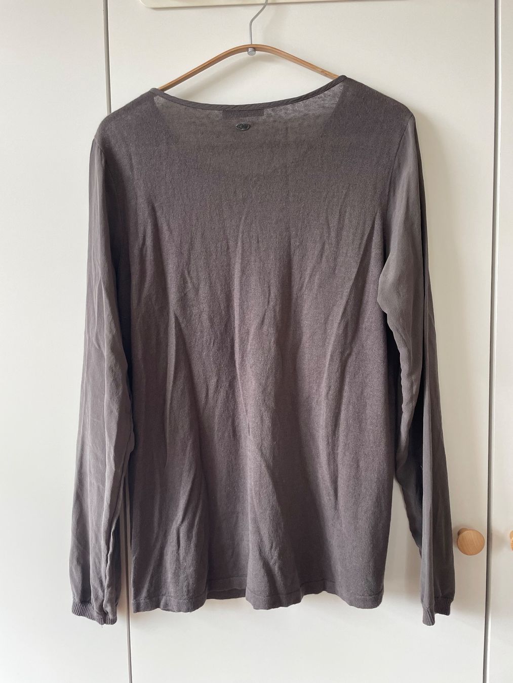 Nile Pullover & Sweatshirts: NILE Collection Hybrid-Oberteil / Feinstrick-Pullover grau L – Gebraucht aus Neukirch an der Thur von bee88 3
