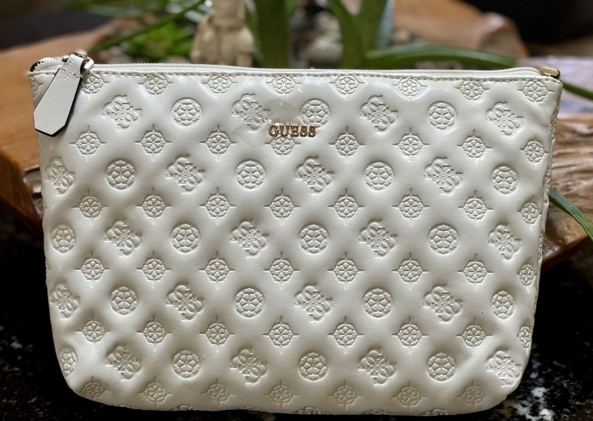 Guess Sacs femmes: Sac GUESS – Neuf (Voir description) à Porrentruy par Zamourette 4