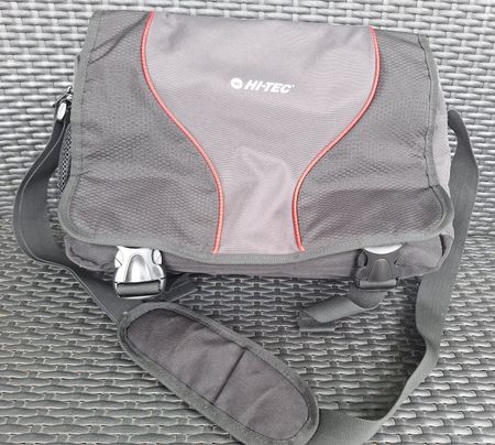 Umhaengetasche HI-TEC schwarz/anthracit, Top Zustand