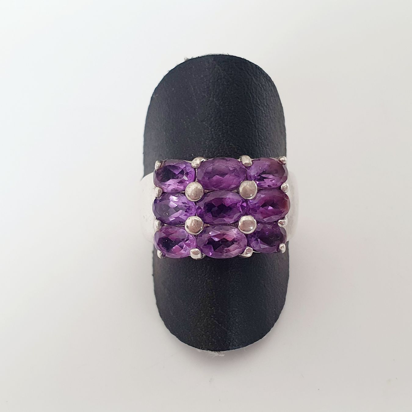 Anelli: Ring mit Amethysten in Silber 925, Gr 19,3 mm – Usato da Kreuzlingen venduto da Wunderkiste123 4