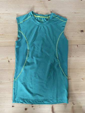 Grünes Sporttop Crivit