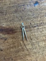 Pendentif baguettes de batterie en argent