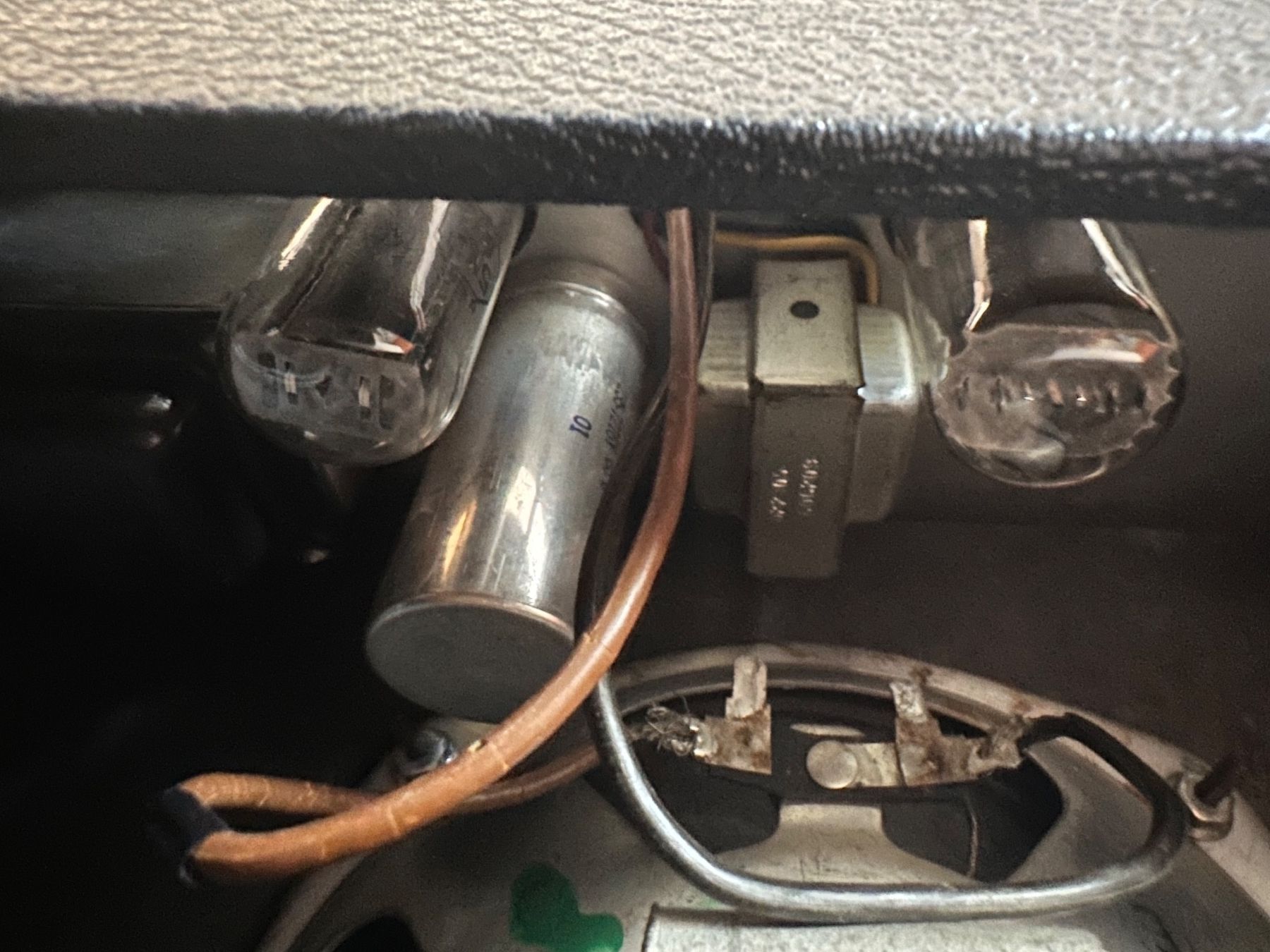 Fender Amplificatori: Fender Vibrochamp 70iger Jahren – Usato da Münchenstein venduto da Colo52 4