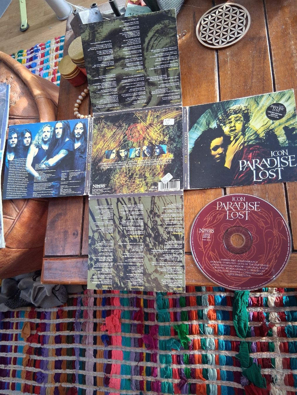 CD: paradise lost- icon (Ltd digi) – Usato da St-Cergue venduto da VeganWarrior