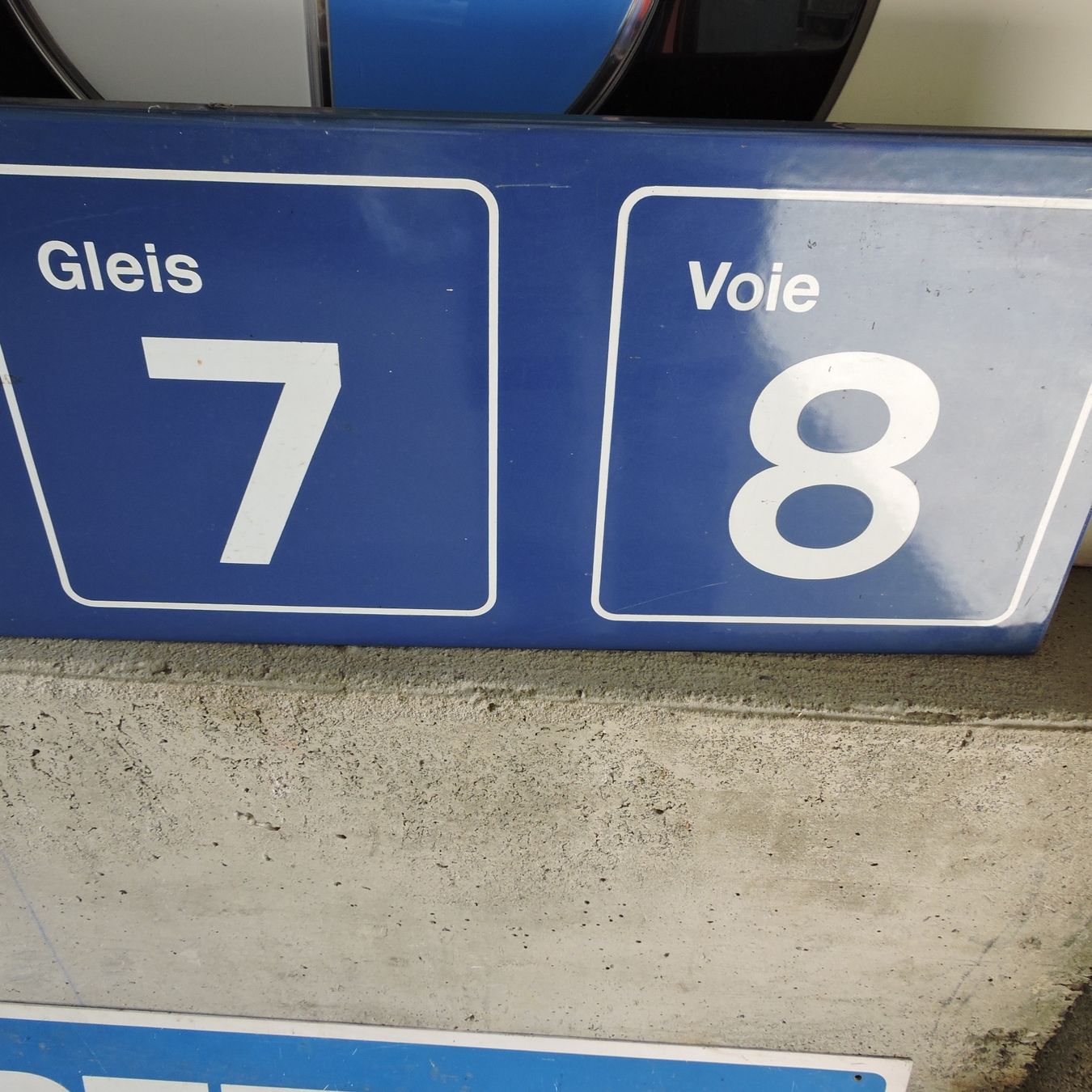 SBB/CFF/FFS Insegne: Email Schild Pfeil links – Usato da Meikirch venduto da rva_q8c7 2