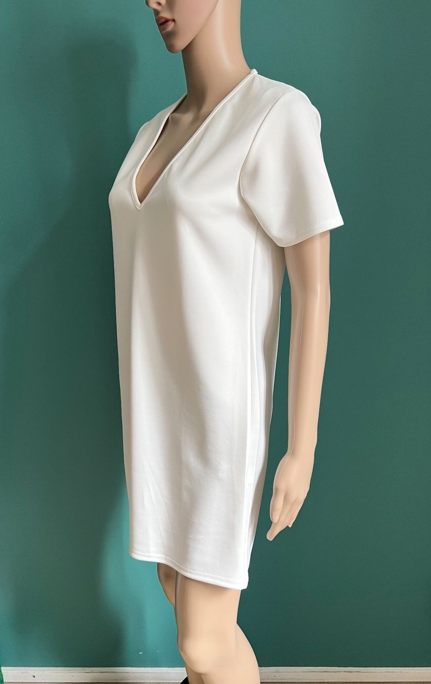 Kleider: MISSGUIDED Kleid 🤍 – Gebraucht aus Zürich von ClosetQueen 6