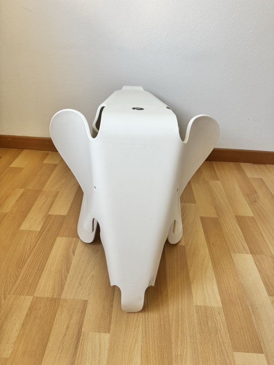 Vitra Figuren: Original Vitra Eames Elephant  – Gebraucht aus Uetikon am See von Ala888 1