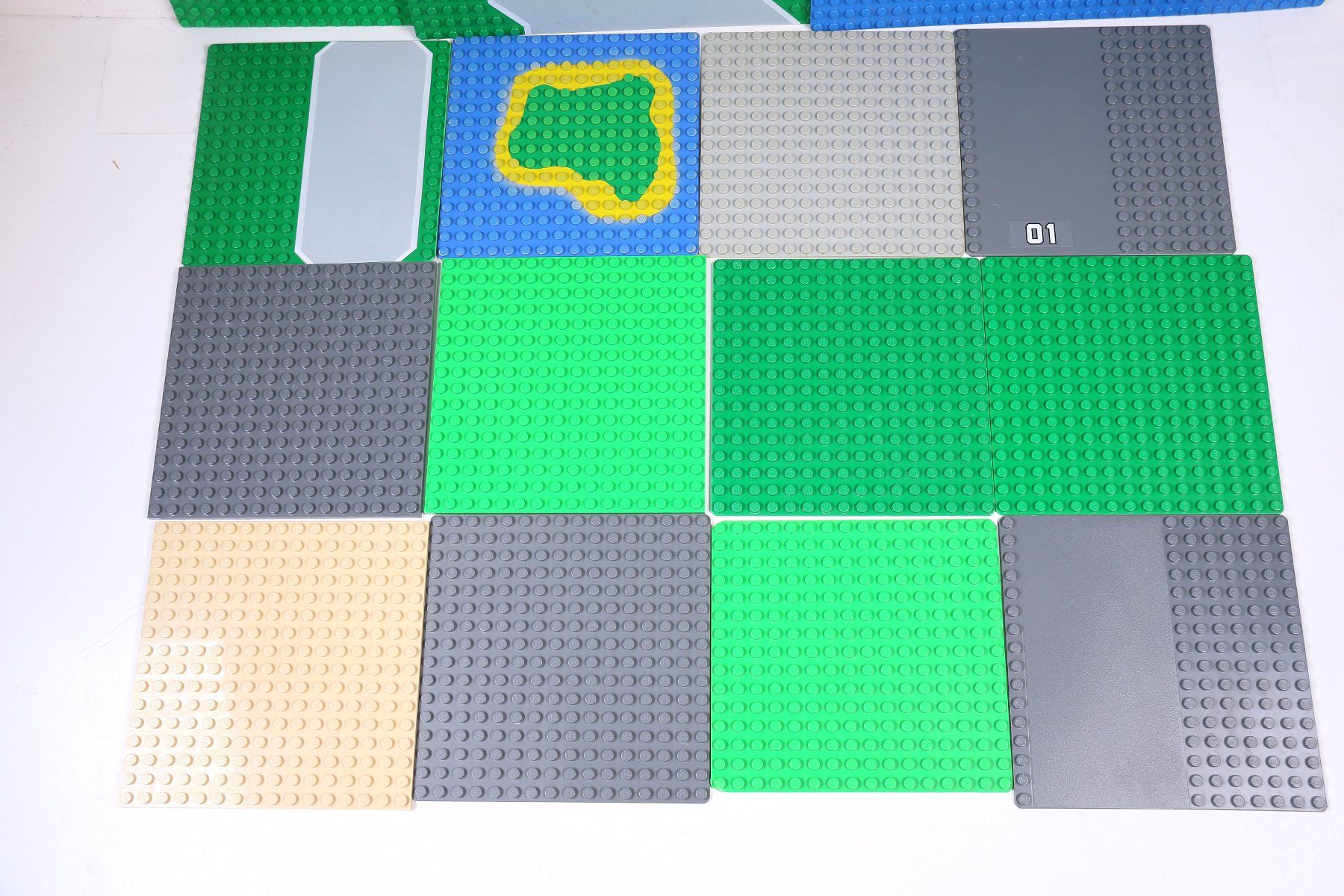 Lego Baukästen: Grosse und kleine Legoplatten – Gebraucht aus Hettlingen von Scholi99 2
