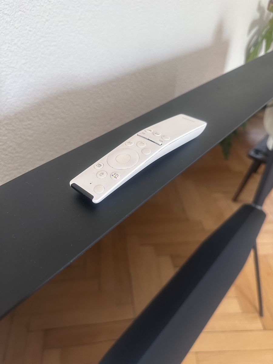 Fernseher: Smart TV Serif Samsung 49 Zoll – Defekt aus Fribourg von samsam04 6
