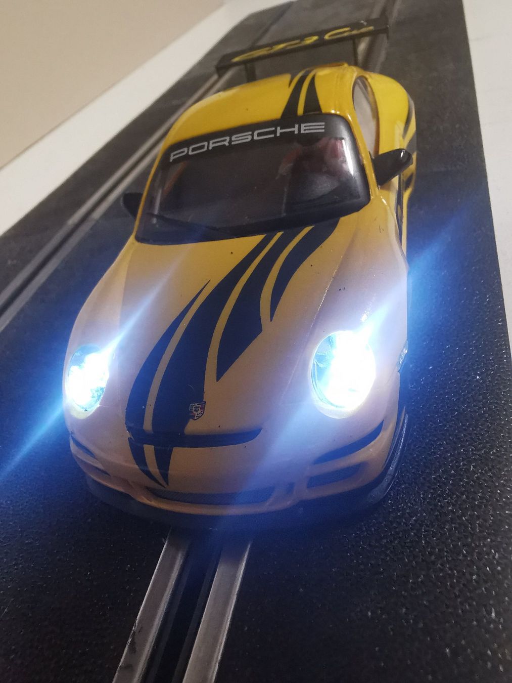 Ninco Piste: Ninco digital Porsche 997 mit Licht – Usato da Winterthur venduto da Lonpos1