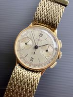 Splendid Large Universal Geneve Chrono Vintage 18K Gold Rare